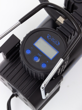 Компрессор Black Prime BP004 в кейсе с инструм. цифр. дисплеем, автостоп, перчатки